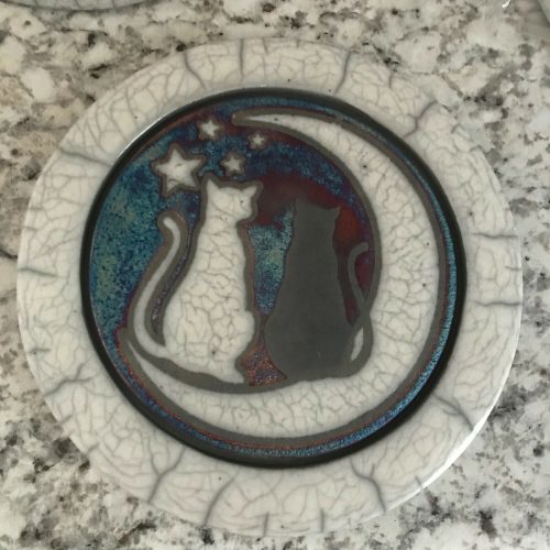 Cats on a Crescent Moon Hotplate Raku Pottery 6.5" NEW - Image 3